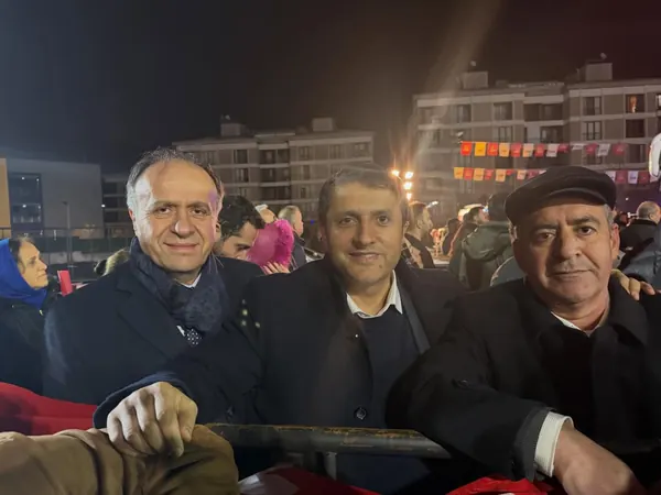 Pendik örgütüyle birlikte · 022