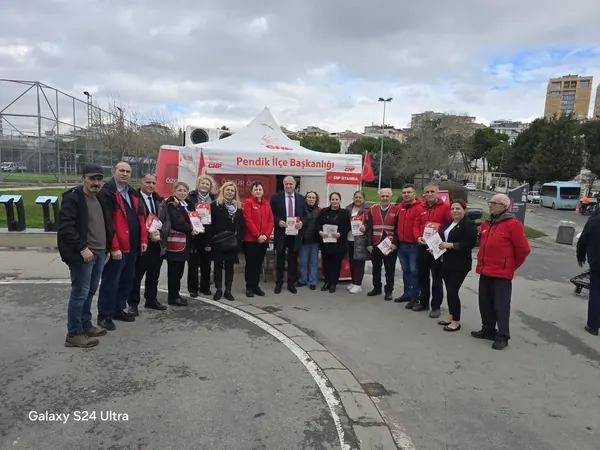 Pendik örgütüyle birlikte · 038
