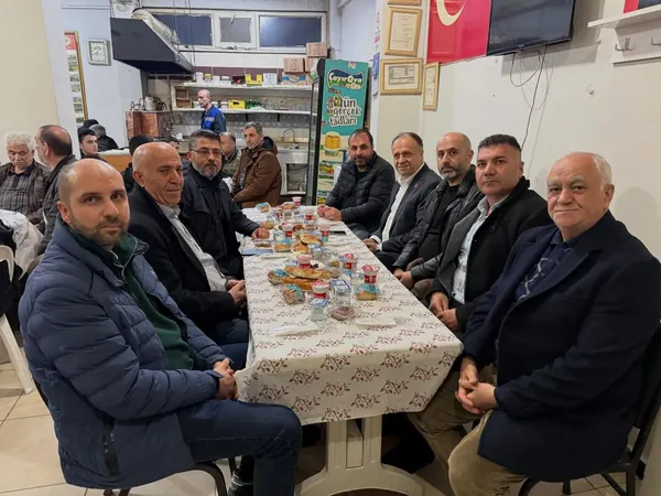 Pendik örgütüyle birlikte · 050