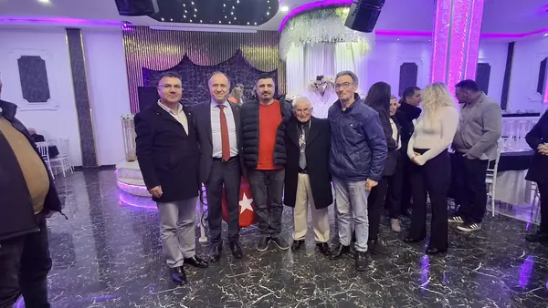 Pendik örgütüyle birlikte · 054