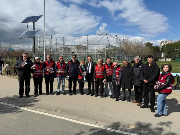 Pendik örgütüyle birlikte · 057