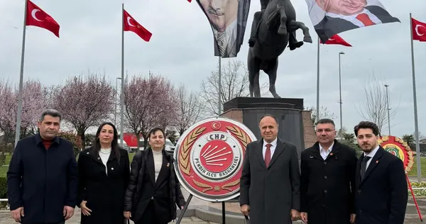 Pendik örgütüyle birlikte · 064