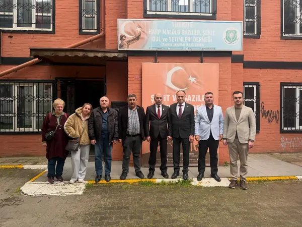 Pendik örgütüyle birlikte · 079