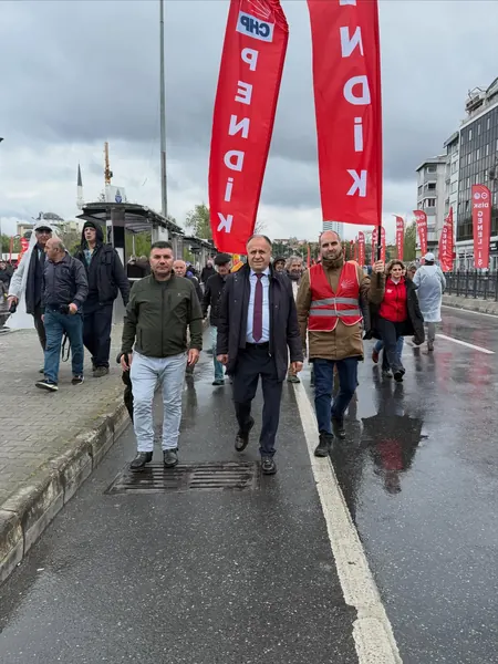 Pendik örgütüyle birlikte · 091