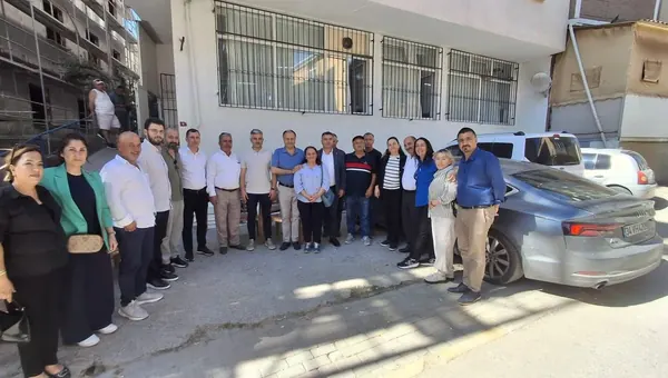 Pendik örgütüyle birlikte · 116