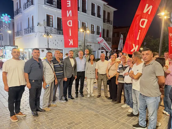 Pendik örgütüyle birlikte · 135