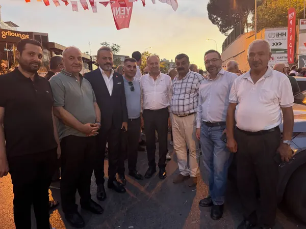 Pendik örgütüyle birlikte · 136
